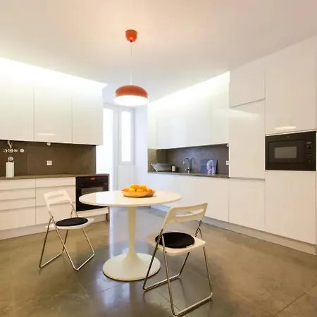 Place Of Tram 28 Apartament *